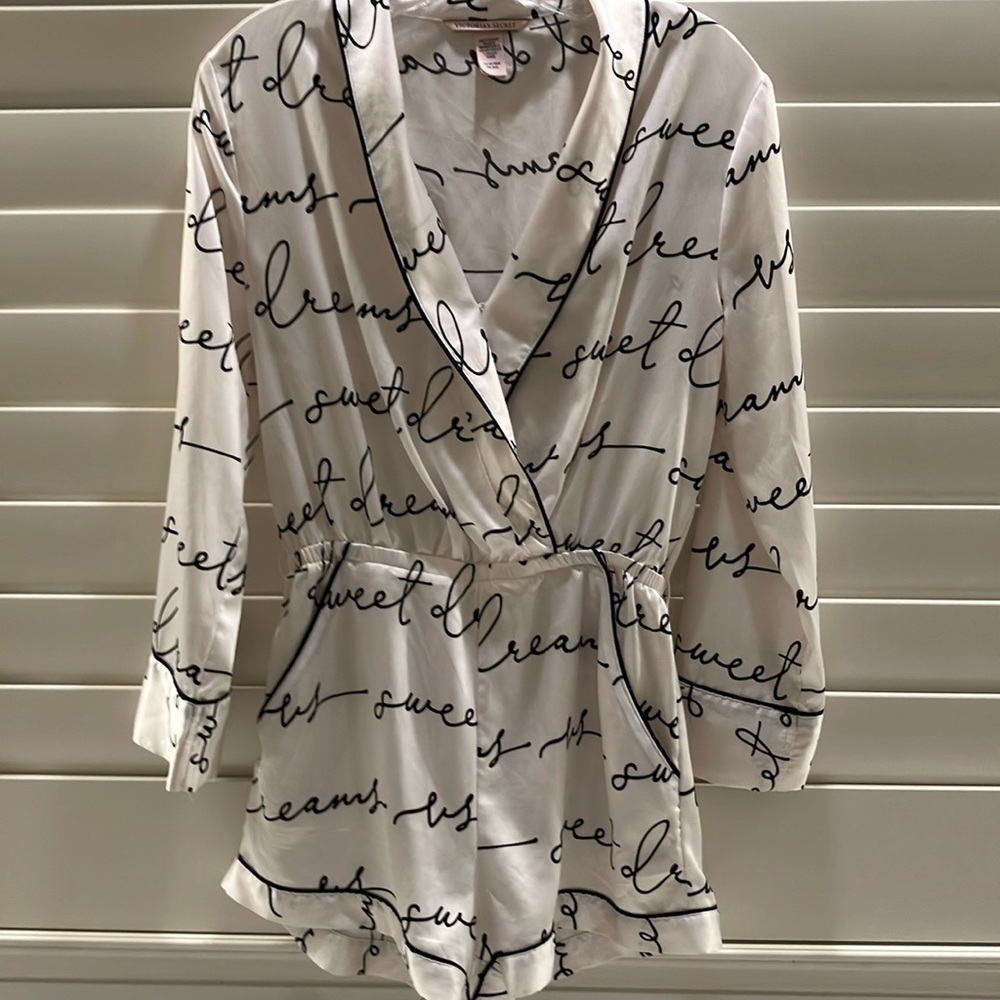 Victoria Secret Short Pajama Jumper